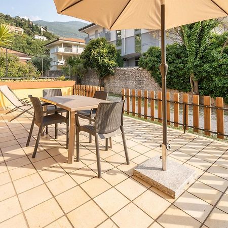 Ferienwohnung Casa Doppia Torbole Sul Garda Exterior foto