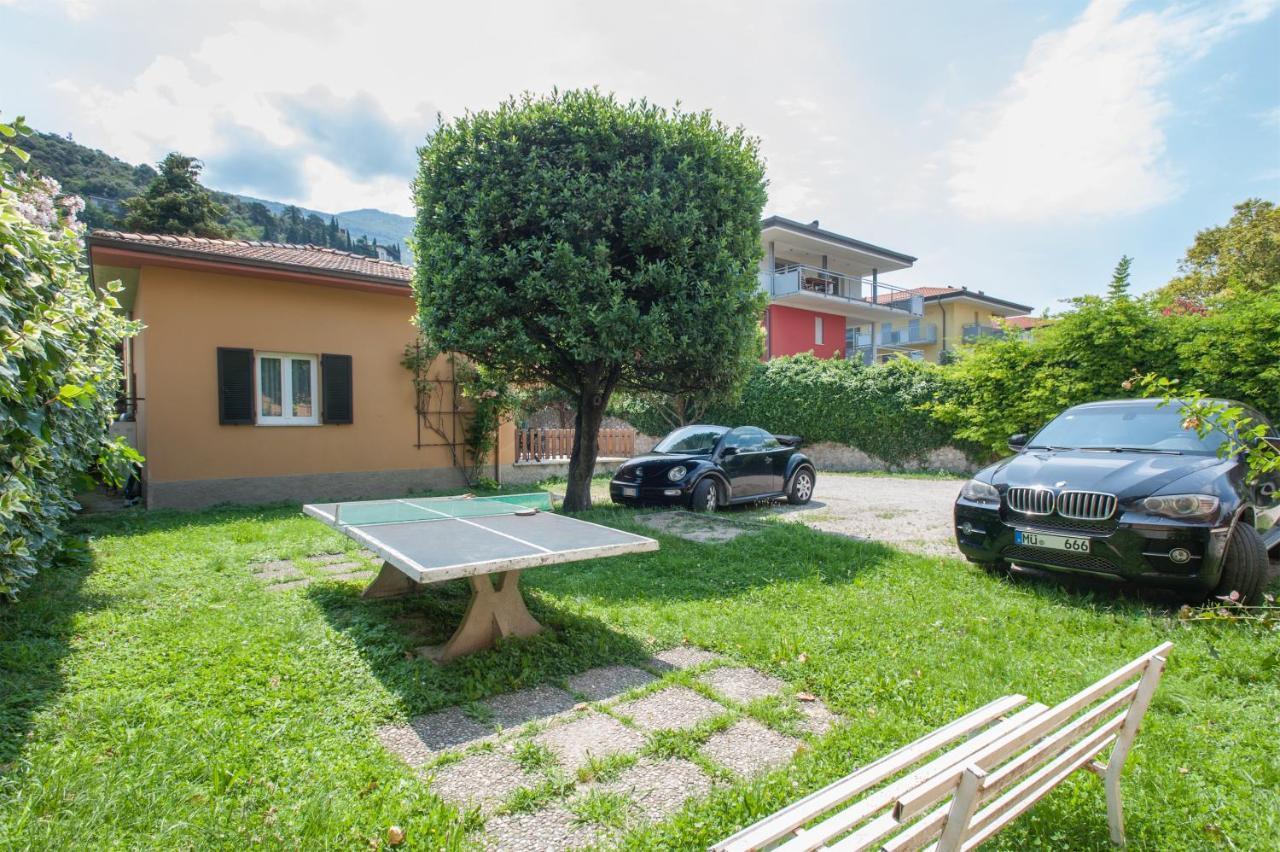 Ferienwohnung Casa Doppia Torbole Sul Garda Exterior foto
