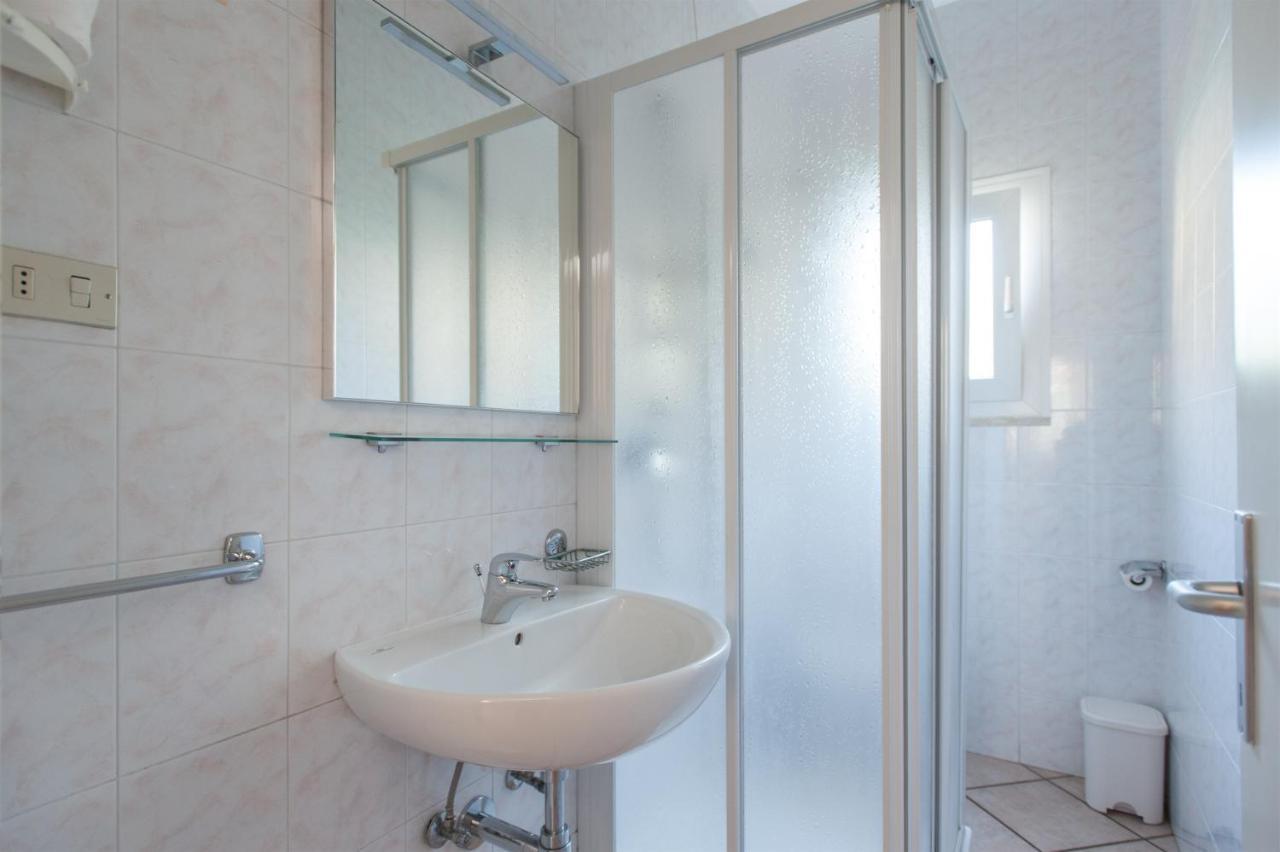 Ferienwohnung Casa Doppia Torbole Sul Garda Exterior foto